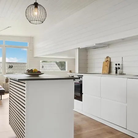 3 Bedroom In *